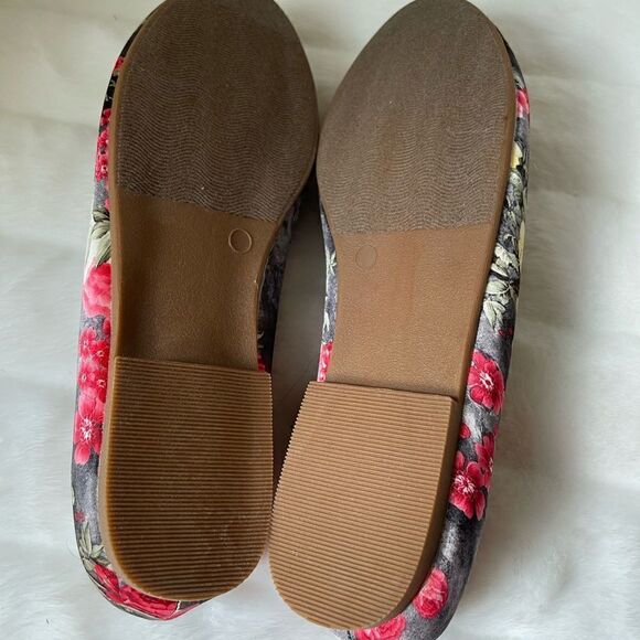 Masseys multi color fabric floral prints slip on flats black bow accent SZ11M - Picture 7 of 7